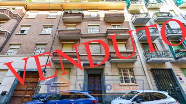appartamento in vendita a Torino in zona San Salvario