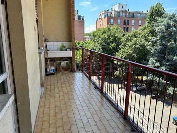 appartamento in vendita a Torino in zona Mirafiori Sud