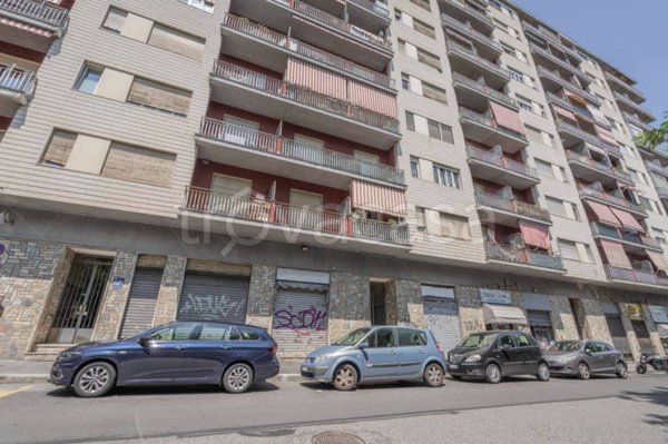 appartamento in vendita a Torino in zona Regio Parco