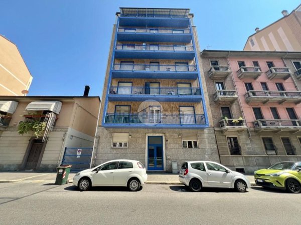 appartamento in vendita a Torino in zona Lucento