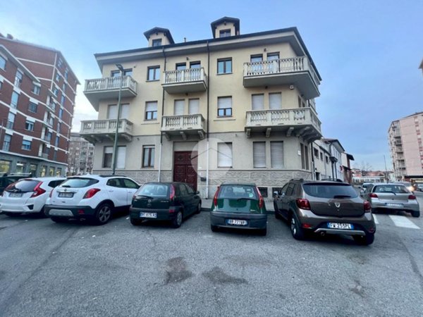 appartamento in vendita a Torino in zona Lucento