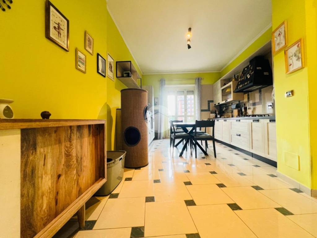appartamento in vendita a Torino in zona Lucento