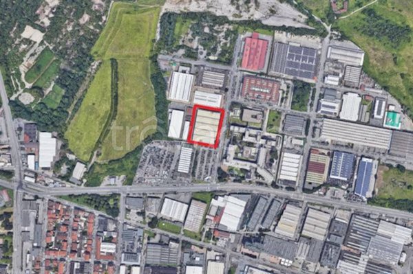 capannone in vendita a Torino in zona Centro Storico