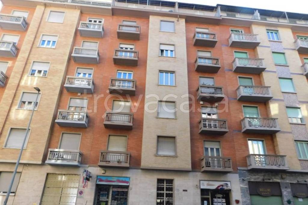 appartamento in vendita a Torino in zona Lucento