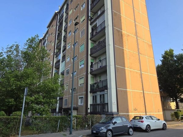 appartamento in vendita a Torino in zona Mirafiori Sud
