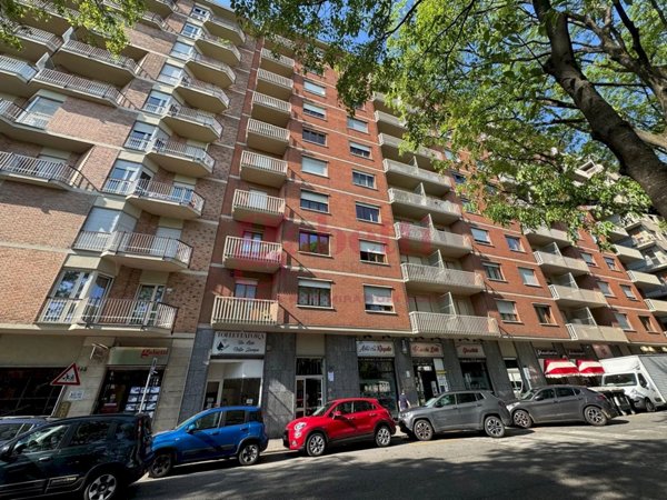 appartamento in vendita a Torino in zona Santa Rita