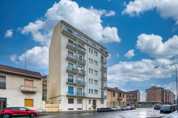 appartamento in vendita a Torino in zona Lucento