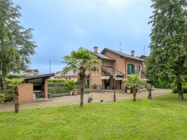 casa indipendente in vendita a Torino in zona Bertolla