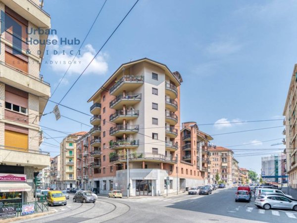 appartamento in vendita a Torino in zona Aurora