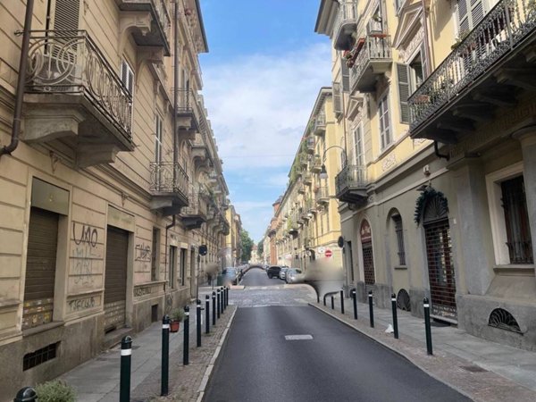 negozio in vendita a Torino