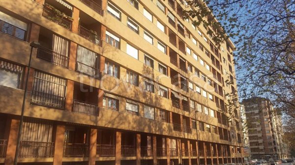 appartamento in vendita a Torino in zona Pozzo Strada