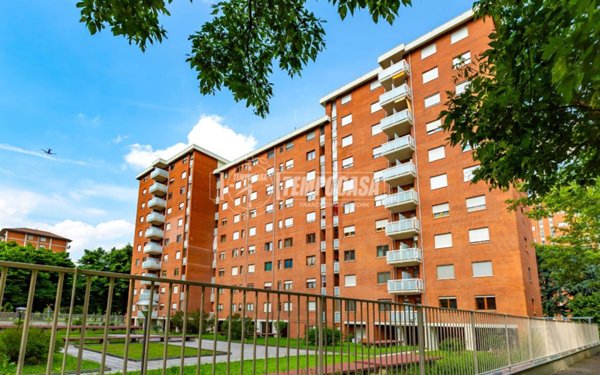 appartamento in vendita a Torino in zona Lucento
