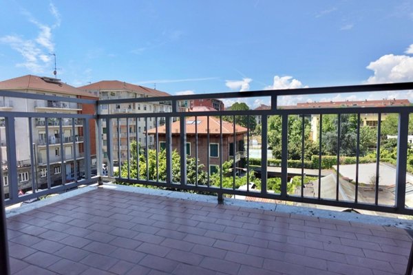 appartamento in vendita a Torino in zona Cenisia