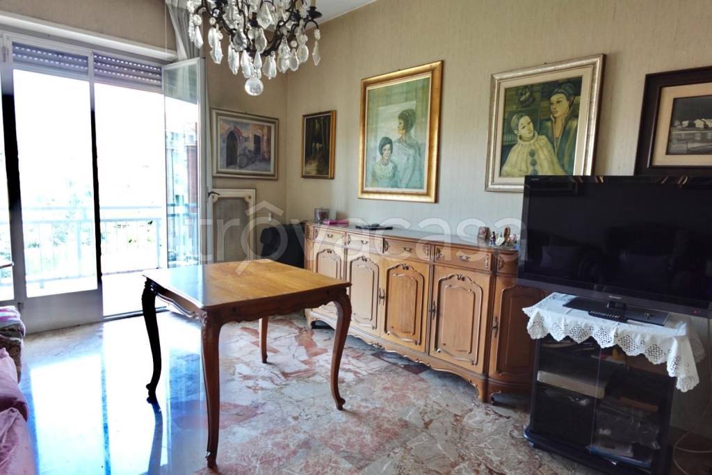appartamento in vendita a Torino in zona Cenisia