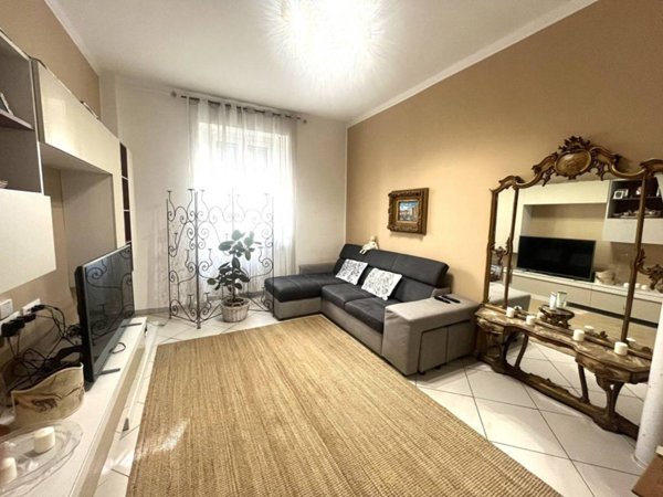 appartamento in vendita a Torino in zona Santa Rita