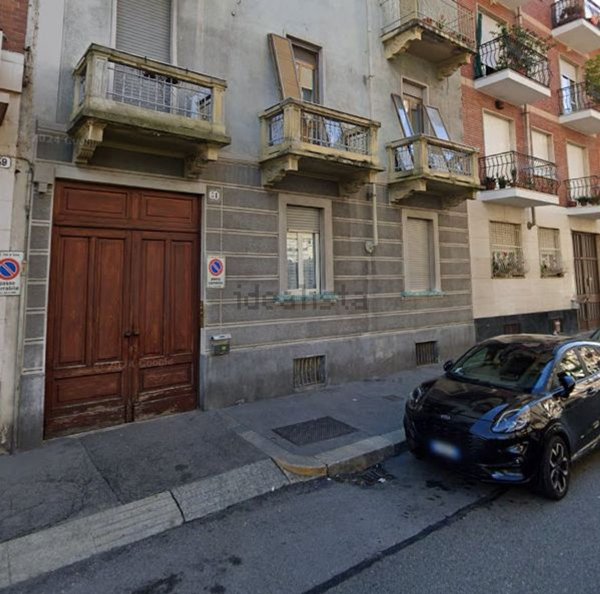 appartamento in vendita a Torino in zona Parella