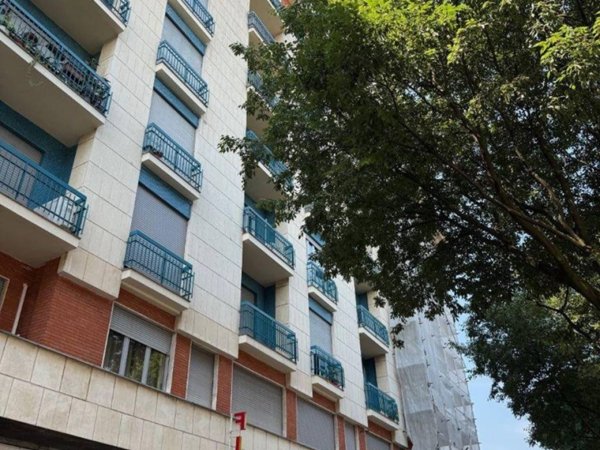 appartamento in vendita a Torino in zona Parella