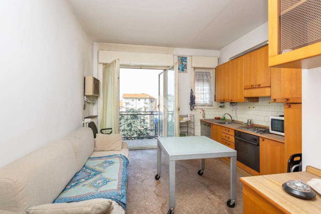 appartamento in vendita a Torino in zona Barriera di Milano