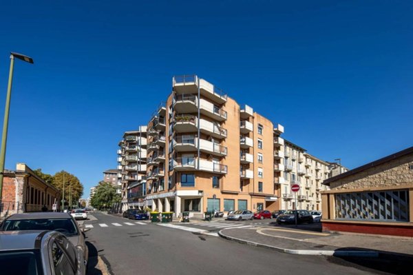 appartamento in vendita a Torino in zona Cenisia