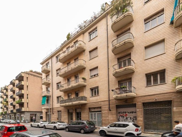 appartamento in vendita a Torino in zona San Salvario