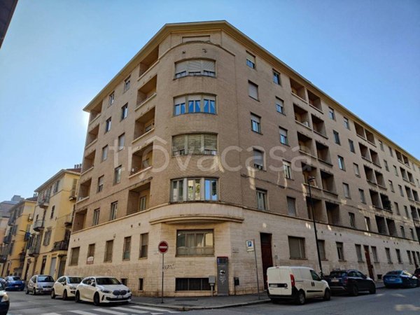 appartamento in vendita a Torino in zona Crocetta