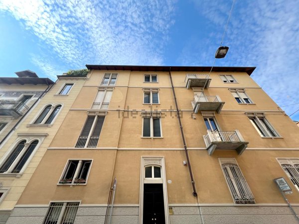 appartamento in vendita a Torino in zona Cit Turin
