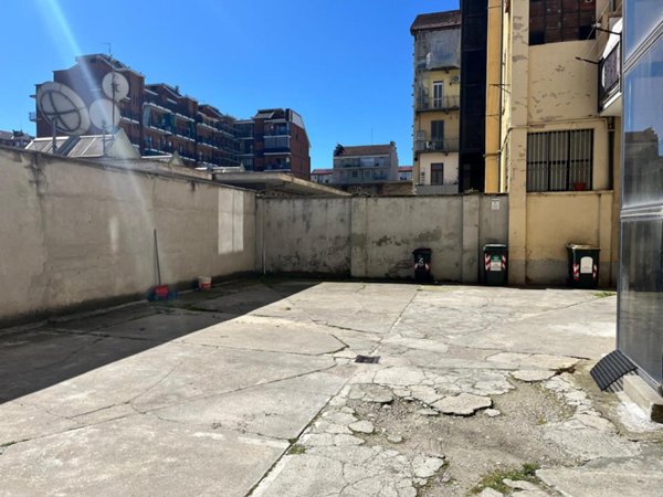 negozio in vendita a Torino in zona Millefonti