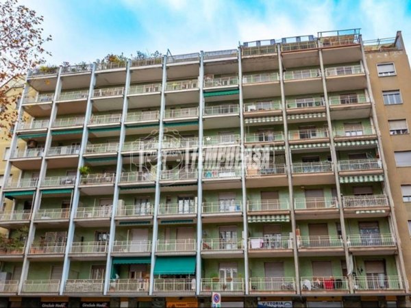 appartamento in vendita a Torino in zona Borgata Vittoria