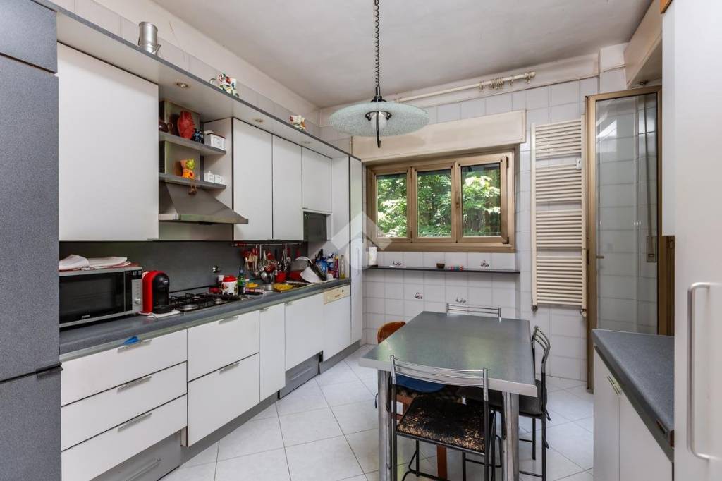 appartamento in vendita a Torino in zona Santa Rita
