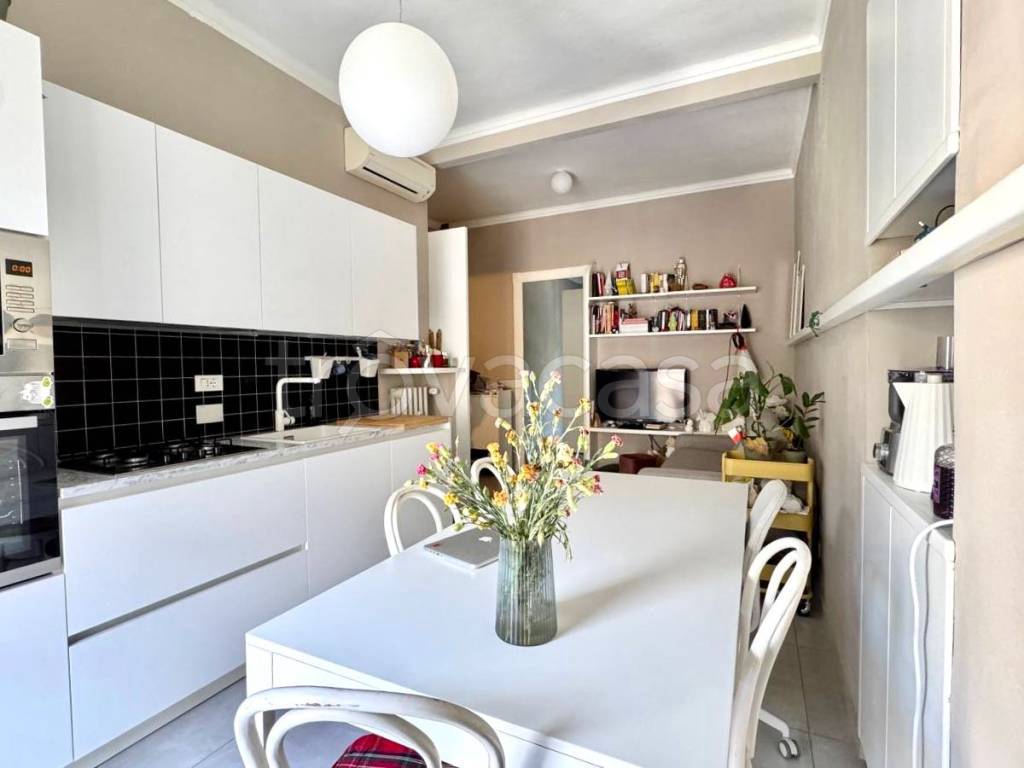 appartamento in vendita a Torino in zona Borgo San Paolo