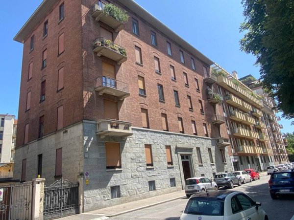 appartamento in vendita a Torino in zona Crocetta