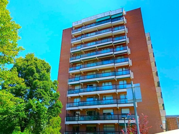 appartamento in vendita a Torino in zona Santa Rita