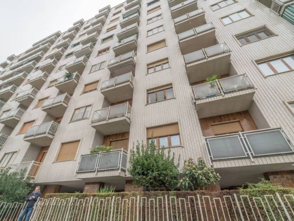 appartamento in vendita a Torino in zona Mirafiori Nord