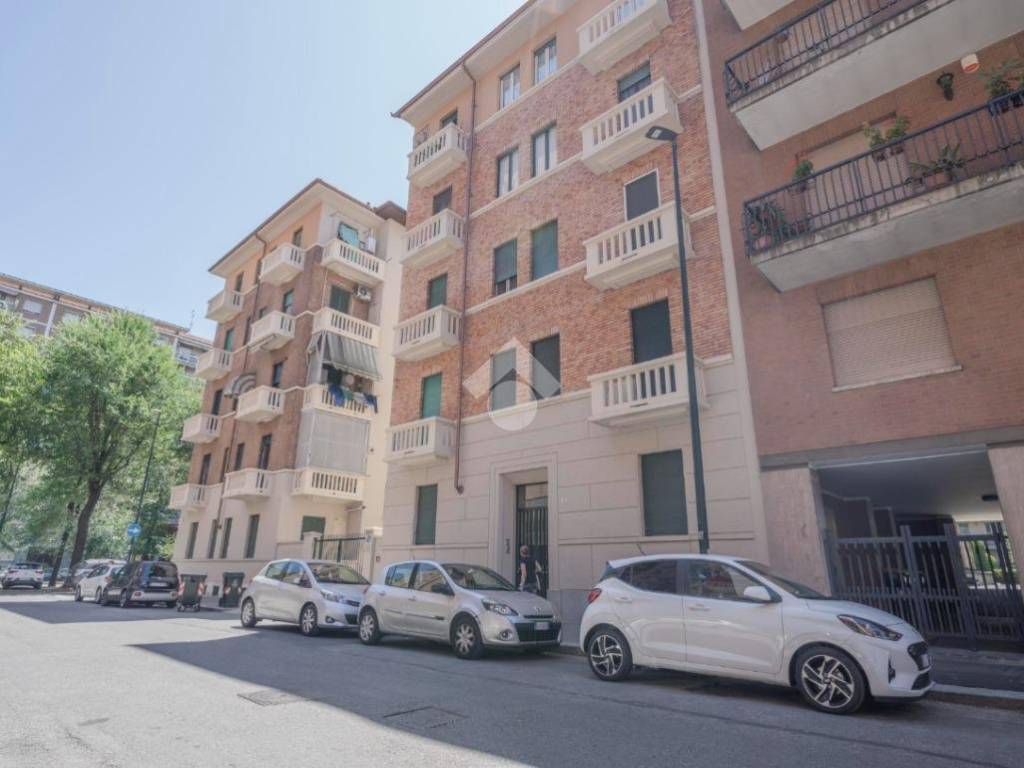 appartamento in vendita a Torino in zona Pozzo Strada