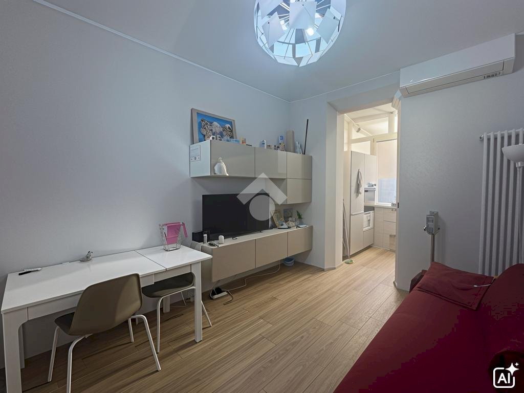 appartamento in vendita a Torino in zona Cenisia