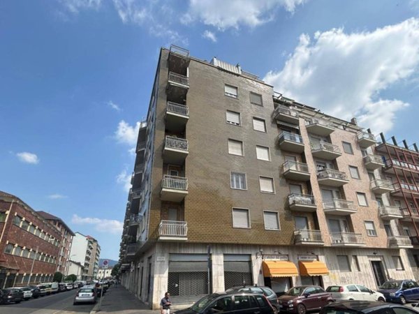 appartamento in vendita a Torino in zona Santa Rita