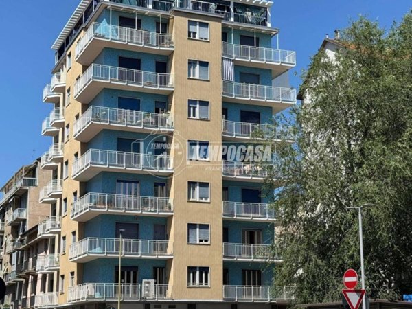 appartamento in vendita a Torino in zona Parella