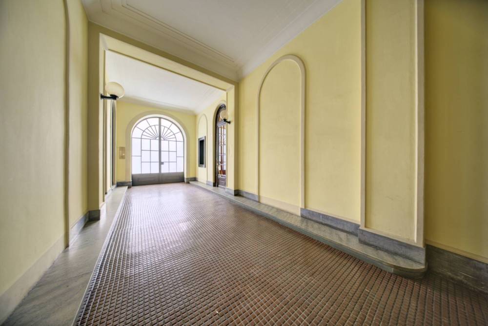appartamento in vendita a Torino in zona Lingotto
