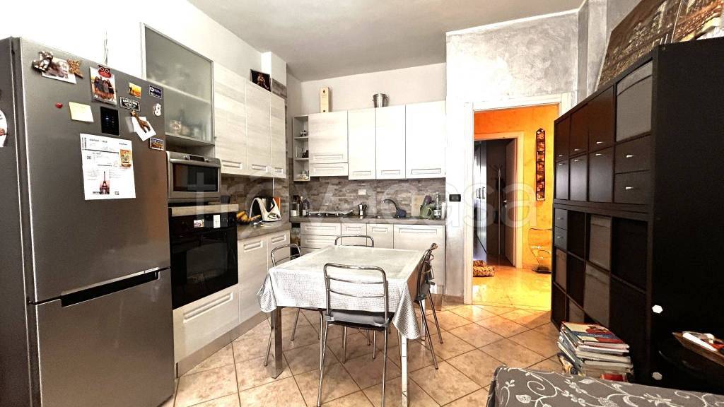 appartamento in vendita a Torino in zona Mirafiori Sud