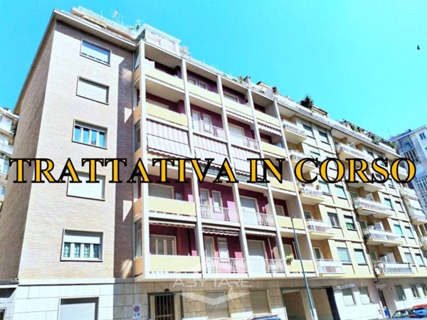 appartamento in vendita a Torino in zona Santa Rita