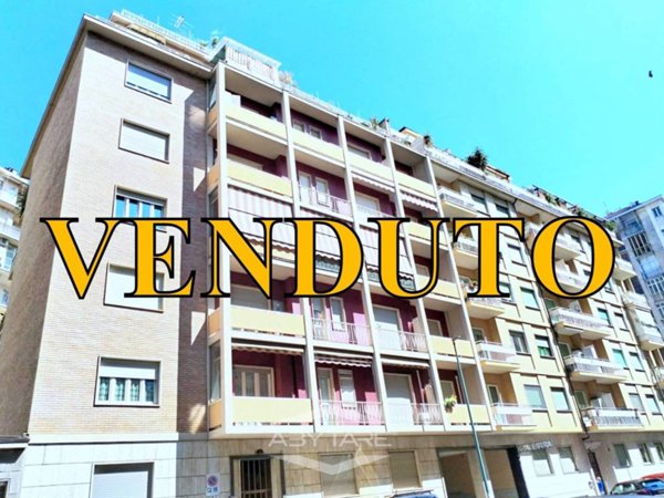 appartamento in vendita a Torino in zona Borgo San Paolo