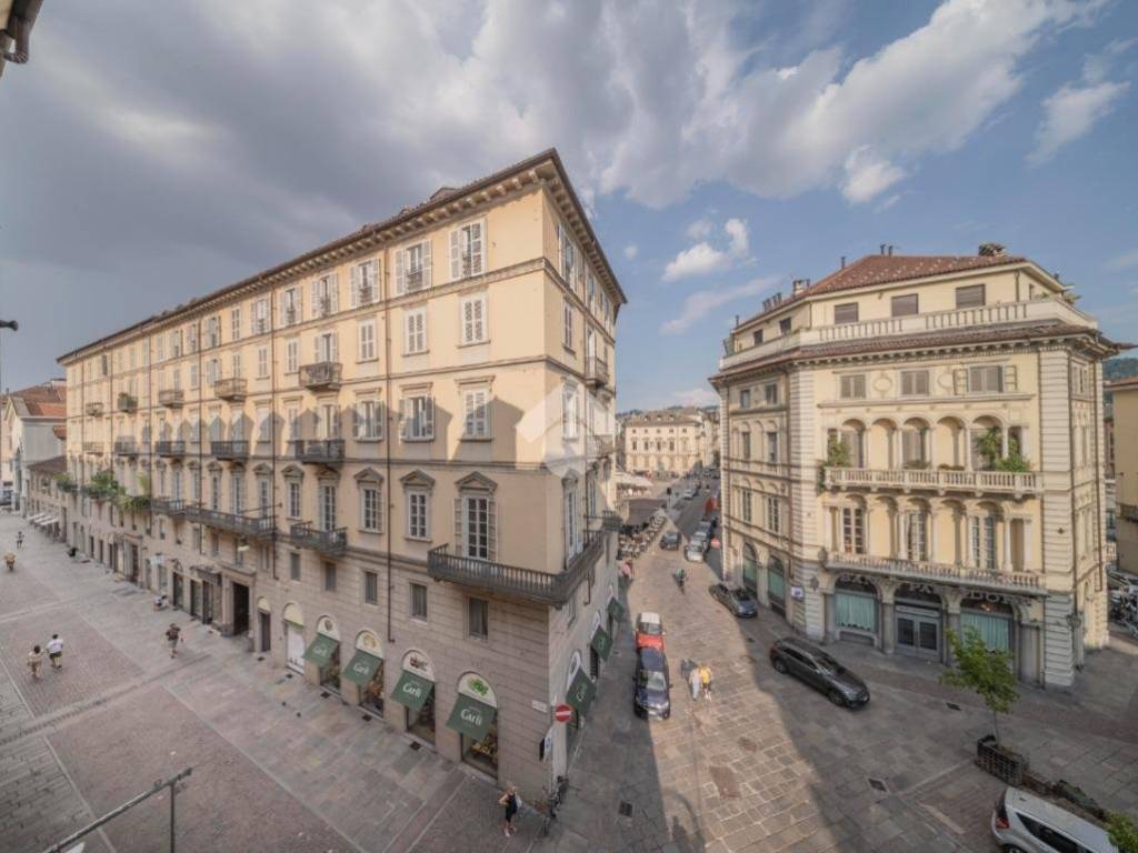 appartamento in vendita a Torino in zona Centro Storico