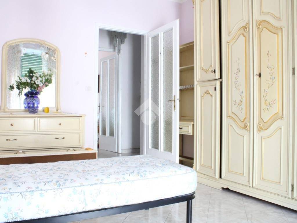 appartamento in vendita a Torino in zona Borgata Vittoria
