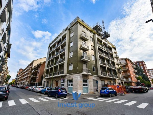 appartamento in vendita a Torino in zona Parella