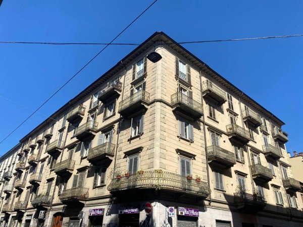 appartamento in vendita a Torino in zona Vanchiglia