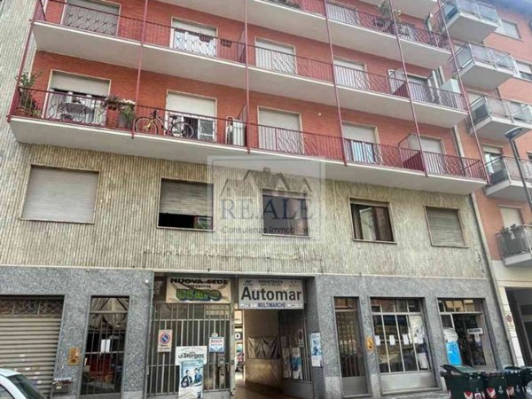 appartamento in vendita a Torino in zona Millefonti