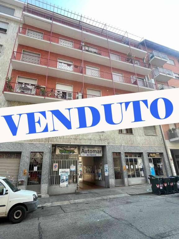 appartamento in vendita a Torino in zona Lingotto