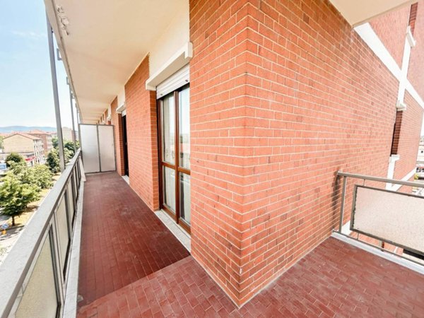 appartamento in vendita a Torino in zona Barca