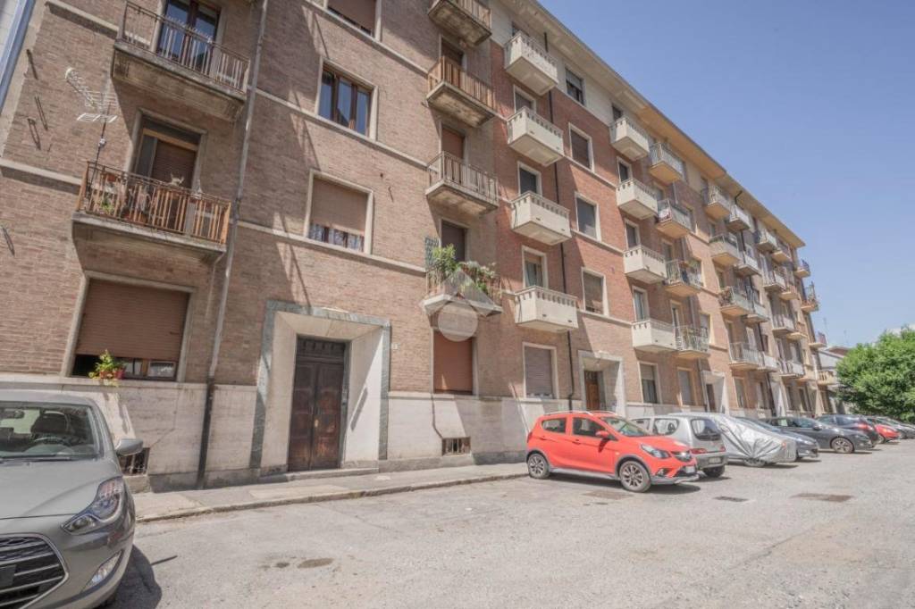 appartamento in vendita a Torino in zona Pozzo Strada