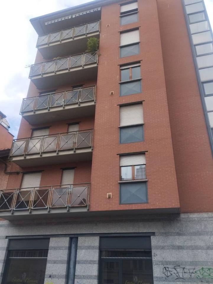 appartamento in vendita a Torino in zona Borgo San Paolo